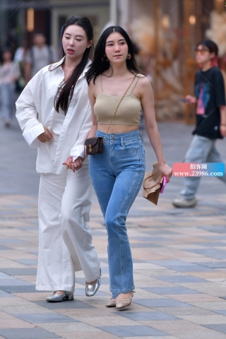 ★针织吊带牛仔美女