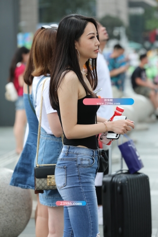 【辉辉赛贴】牛仔裤高叉衣欧美漂亮小姐姐