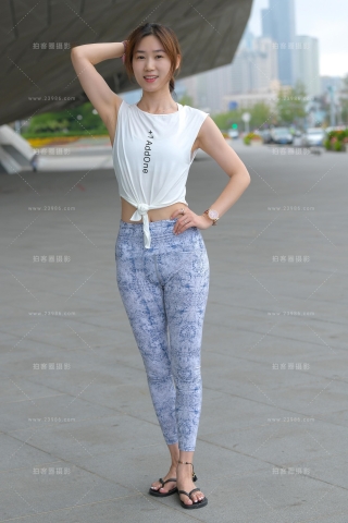 【街拍之魂赛帖】气质淡雅美女