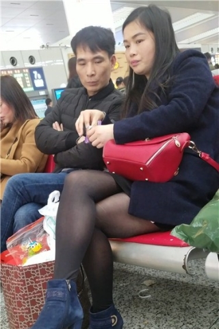 查看完整内容：4k超清，黑丝袜高跟鞋美眉（视频版） - 共10张图片