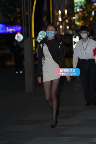 夜拍极品包臀裙嘿丝美妇