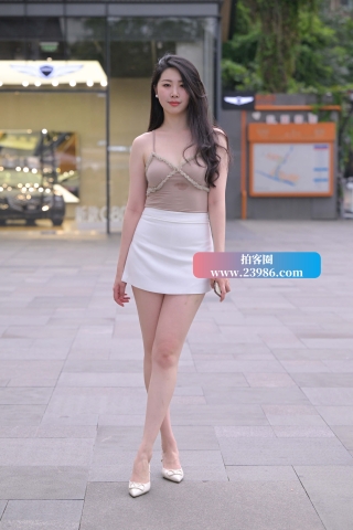 搭讪大长腿气质美女【原图+视频】