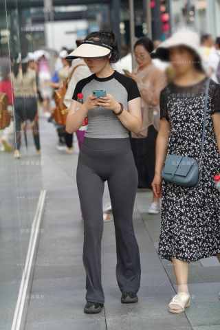 查看完整内容：就喜欢这样的素人女孩 你呢【20p】 - 共20张图片