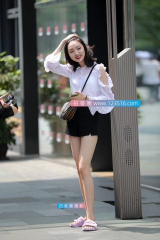 【凯恩赛贴】超长美腿 美丽动人
