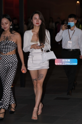 “以和为贵，大杀四方。”