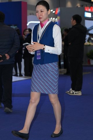 南航空姐-韵味轻熟乘务长（完整版）