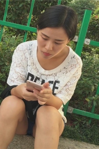 查看完整内容：跟着热裤少女逛街 [2.14 GB]（视频版） - 共10张图片