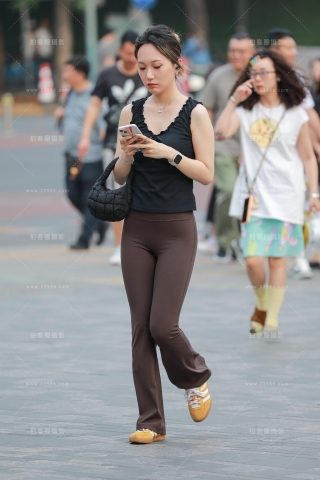 深咖色瑜伽裤小姐姐V625-34P