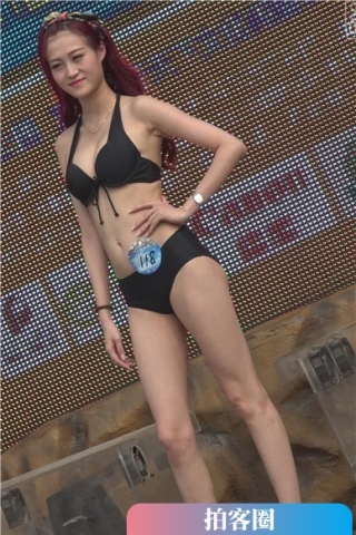 查看完整内容：4k-黑色性感比基尼泳装美女MM，下巴是整的吧，这么尖。（视频版） - 共10张图片