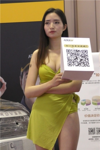 查看完整内容：波涛汹涌的美女车模小姐 [994 MB/mp4]（视频版） - 共8张图片