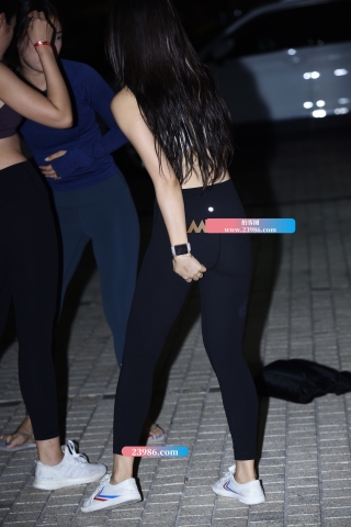 【咔喳赛贴】不停自拍