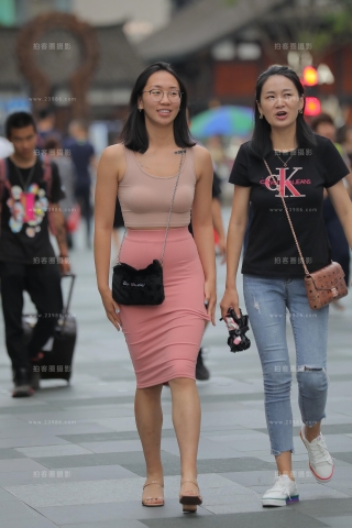 【凯恩赛贴】圆润包臀裙