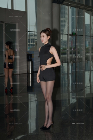 性感美背黑丝御姐~小龙鼠（完整版）