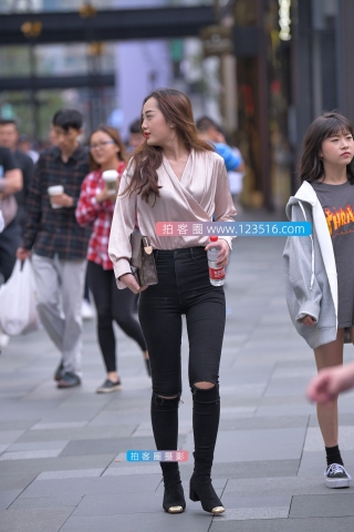 【凯恩赛帖】紧牛长腿翘臀曲线