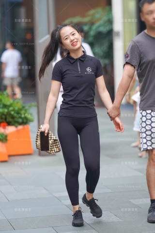 查看完整内容：健身女孩 - 共19张图片