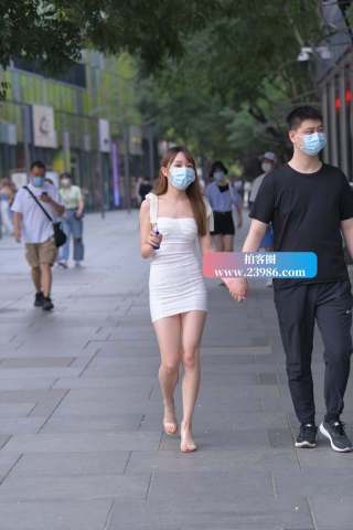 喷的是防嗮喷雾吗？