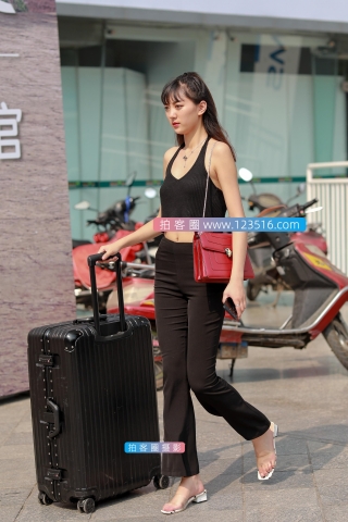 查看完整内容：【凯恩赛贴】高挑长腿妹 - 共14张图片