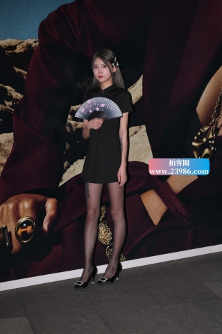 紧致De嘿丝小妹