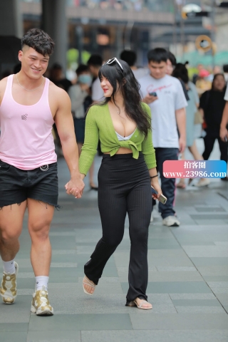街拍黑色长裤小姐姐（完整版）