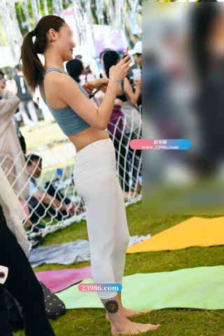 【咔喳赛贴】白色七分裤