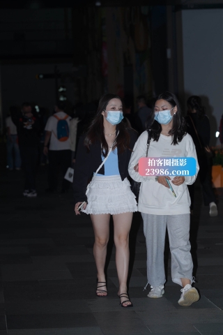 极品美腿超短裙~