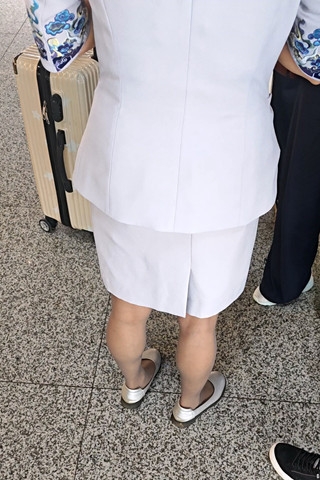 机场丝腿空姐（完整版）