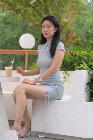 蓝裙美女【原图+视频】MO_0934S