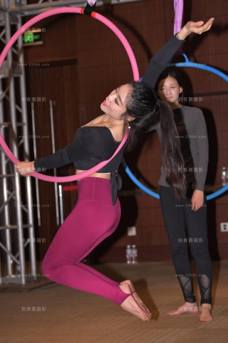 【红石赛帖】瑜伽吊环少妇