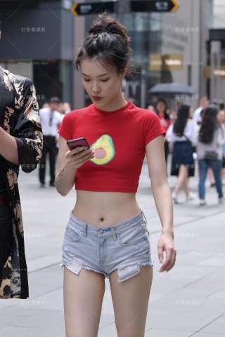 【视觉冲击赛贴】性感小蛮腰，小月牙，美眉