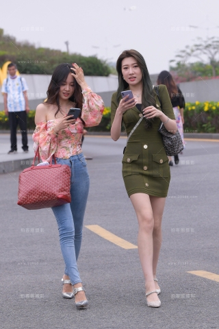 查看完整内容：美腿VS紧牛~赞 - 共17张图片