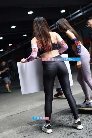 【咔喳赛贴】练习滑板