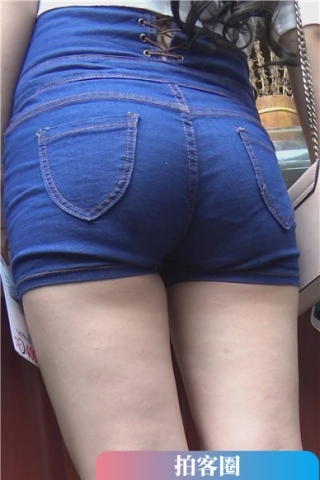 查看完整内容：4k-高腰牛仔热裤妹子 [2.31 GB]（视频版） - 共10张图片