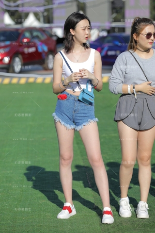 查看完整内容：【视觉冲击赛贴】两个不同类型，喜欢那个呢？ - 共27张图片