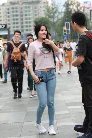 【凯恩赛贴】饱满紧牛女孩