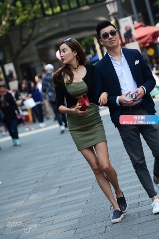 咔喳赛25  裹臀短裙 还是不戴眼镜漂亮（17p）