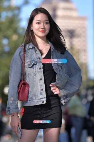 【红石赛帖】包臀裙长腿美女