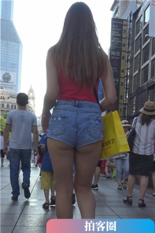 查看完整内容：4k-街拍红背心高腰短牛仔热裤美臀美女 [1.45 GB]（视频版） - 共8张图片