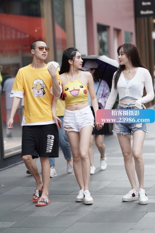 查看完整内容：长发美腿小姐姐 - 共18张图片