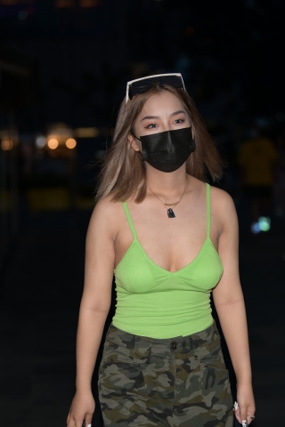 夜拍性感吊带背心闺蜜