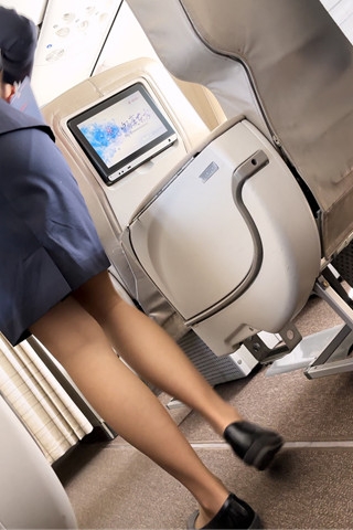 近距离，机上工作空姐（完整版）