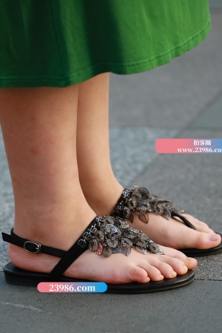 【凯恩赛帖】蓝裙丰满少妇