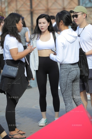 经典黑色瑜伽裤