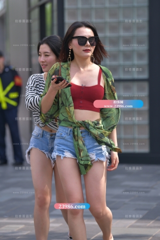 【红石赛帖】美臀半拉热裤