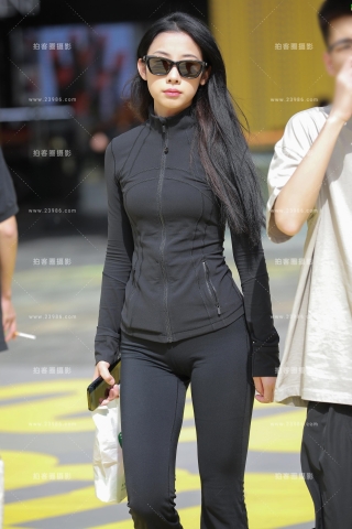 黑色瑜伽裤女友（城市版）（完整版）