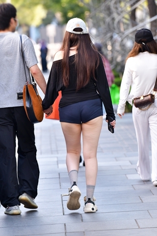 ★深蓝热裤美女（完整版）