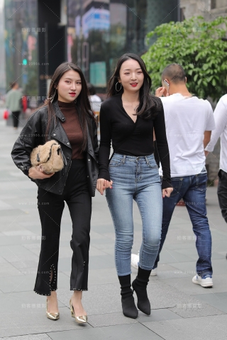 【凯恩赛贴】紧身牛仔裤美眉