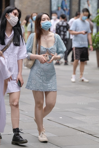 她这份青春的感觉~