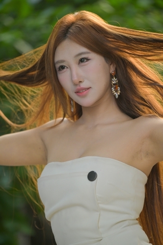 白裙美腿（完整版）