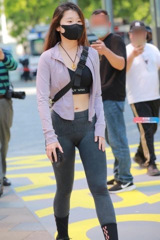 【玻璃街拍】去健身的小姐姐