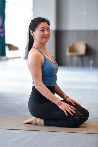 ★韵味舒展瑜伽美女（城市版）（完整版）